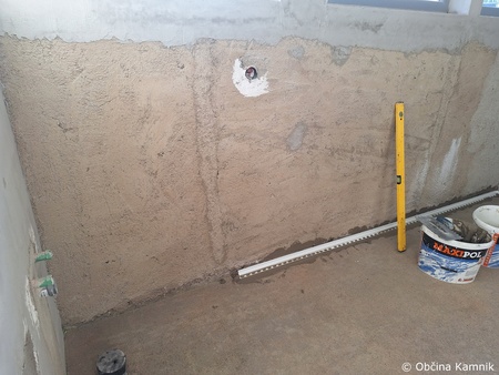 Prenova sanitarij na bazenu Pod skalco (2)